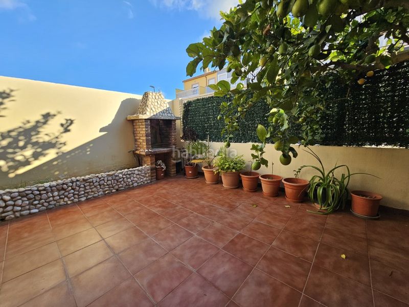 Foto ee7d68f4-77f9-48be-8404-35f739c511eb. Casa adossada amb aparcament a Beniflá