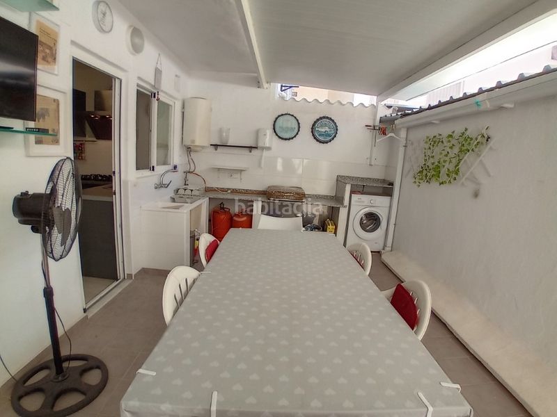 Foto 32346c41-9170-43dc-b15a-521e1ef3cae0. Pis a Oliva pueblo Oliva