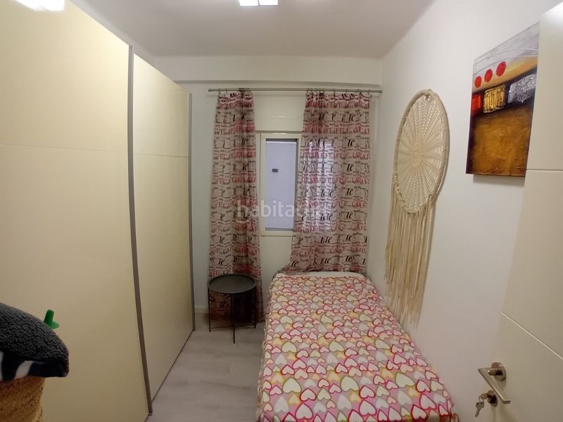 Foto 9ece00fe-38d5-41dc-bb06-d306a98fe30b. Pis a Oliva pueblo Oliva