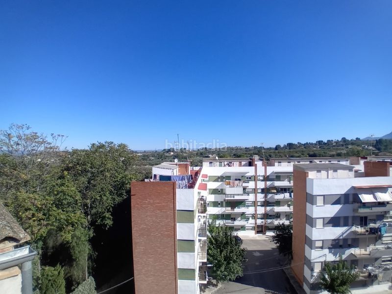 Foto 5c8d7f2c-b957-471c-8bf4-70c338c4c246. Casa amb aparcament a Albaida