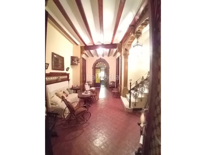 Foto 65dddf9a-9969-424e-a149-bd24186ee4ed. Casa amb aparcament a Albaida