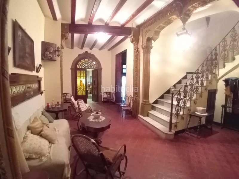 Foto 830e0c12-f566-464b-b610-2c7843f2ed3b. Casa amb aparcament a Albaida