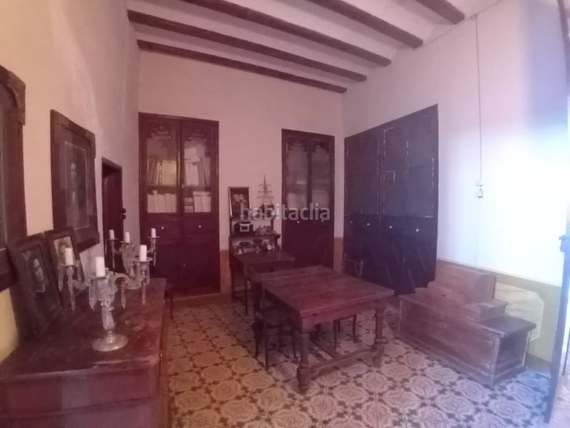 Foto a7208371-5d8b-4f01-8ae8-d6e16ad7bc90. Casa amb aparcament a Albaida