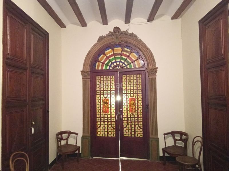 Foto b7fc2de7-c9a9-4104-94f8-874e017ad5d6. Casa amb aparcament a Albaida