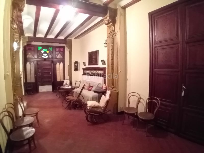 Foto ce07214b-8e44-427a-8e06-332f5bd510a2. Casa amb aparcament a Albaida