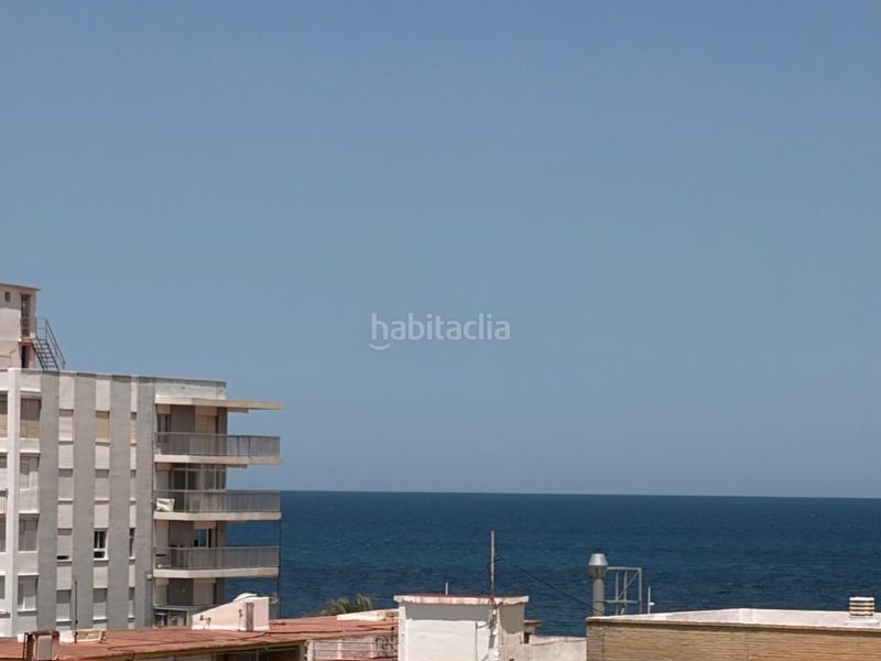 Foto 7c8e8616-2a3a-4975-aa2a-a3ce662cb2c4. Pis amb aparcament a Playa de Gandía Gandia