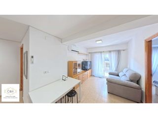 Appartement  Calle pintor joan de joanes. Piso a escasos metros del paseo de germanías