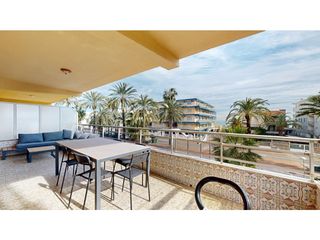 Piccolo appartamento  Avenida marina, de la. Apartamento reformado con vistas al mar