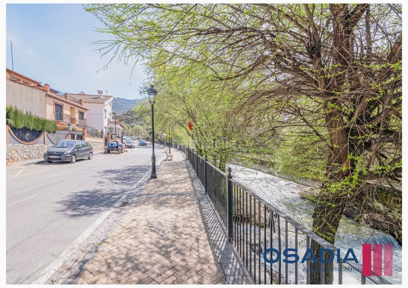 Foto e34ae6df-cde8-4b3d-8f61-f849ef572753. Pis a Monachil pueblo Monachil