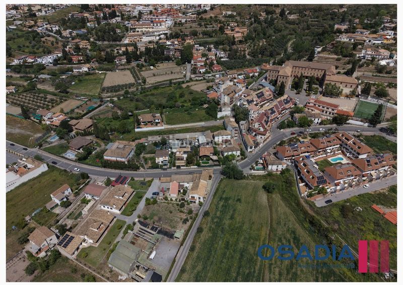 Foto a19e1010-5457-4ac7-b59d-75754fb6fc14. Finca rústica a Barrio de la Vega Monachil