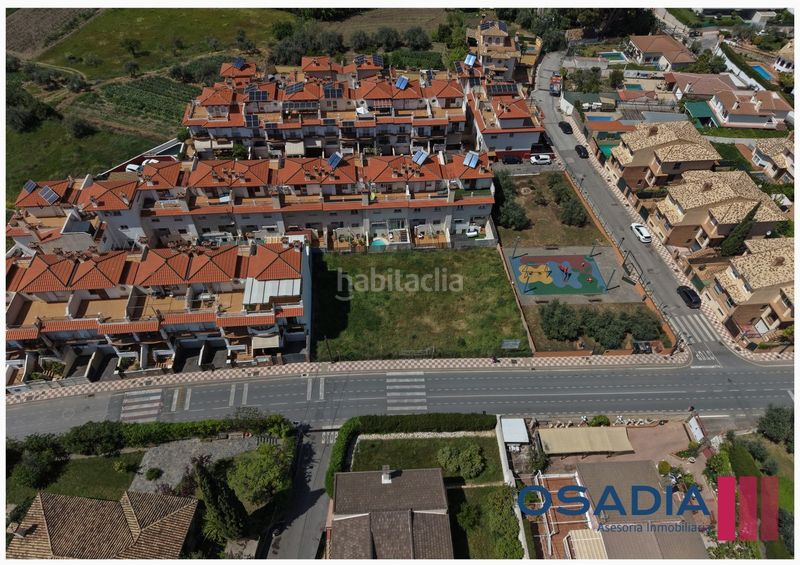 Foto 3d1687f7-829d-46a6-9a43-abd7e0f8bc20. Finca rústica a Cájar