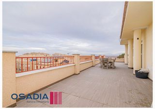 Casa in Calle Gloria Fuertes
