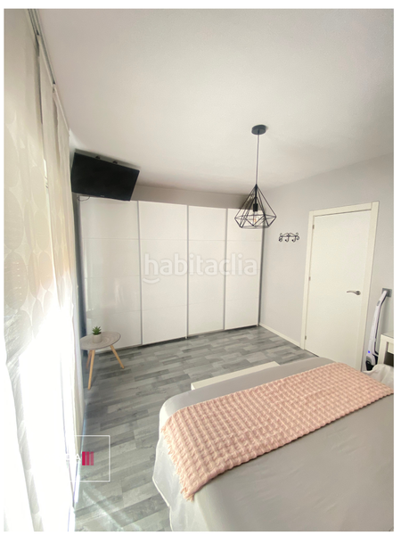 Foto b1030808-1959-4ab7-a33c-041d0dc8f92c. Reihenhaus mit parking in Polideportivo Alhendín