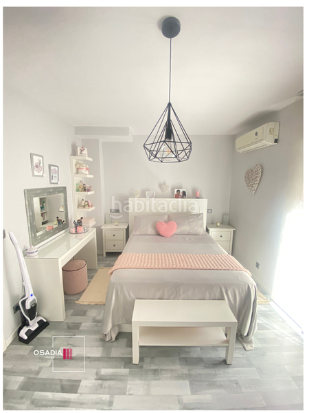 Foto c90033fa-be4a-49c5-b5fa-dfc0a49938da. Reihenhaus mit parking in Polideportivo Alhendín