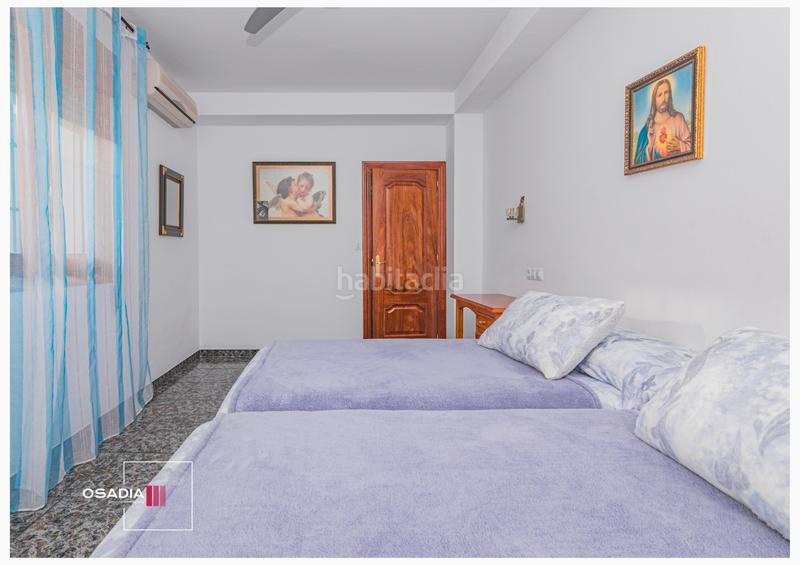 Foto 4d677225-443b-417c-bc12-2155c9a5a480. Casa aparellada a Íllora