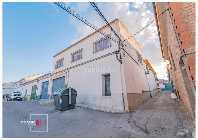 Foto aa400d5f-db07-43c8-bb40-076ac9f811e0. Casa aparellada a Íllora