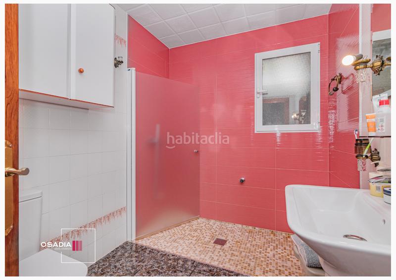 Foto af9af319-677a-46c8-ab68-04147832d201. Casa aparellada a Íllora