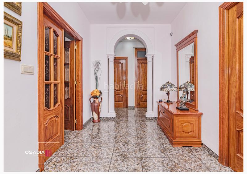 Foto c345780f-c427-494d-bbeb-ed19fcff759f. Casa aparellada a Íllora