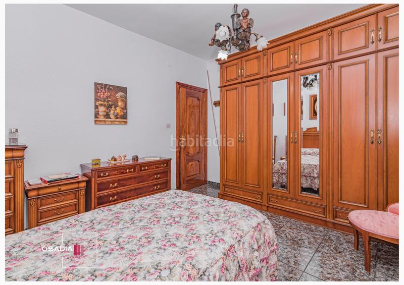 Foto e0978b10-2f7e-4e1b-a0c4-4d0ce4714582. Casa aparellada a Íllora