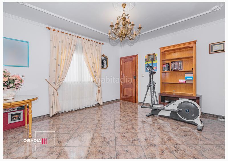 Foto e25d69c3-23d8-4340-bd21-9e7a3b6ebd57. Casa aparellada a Íllora