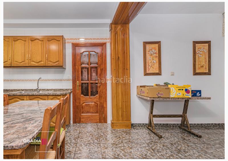 Foto f8b2ae99-85cf-4a62-8c05-33ac56816ab4. Casa aparellada a Íllora