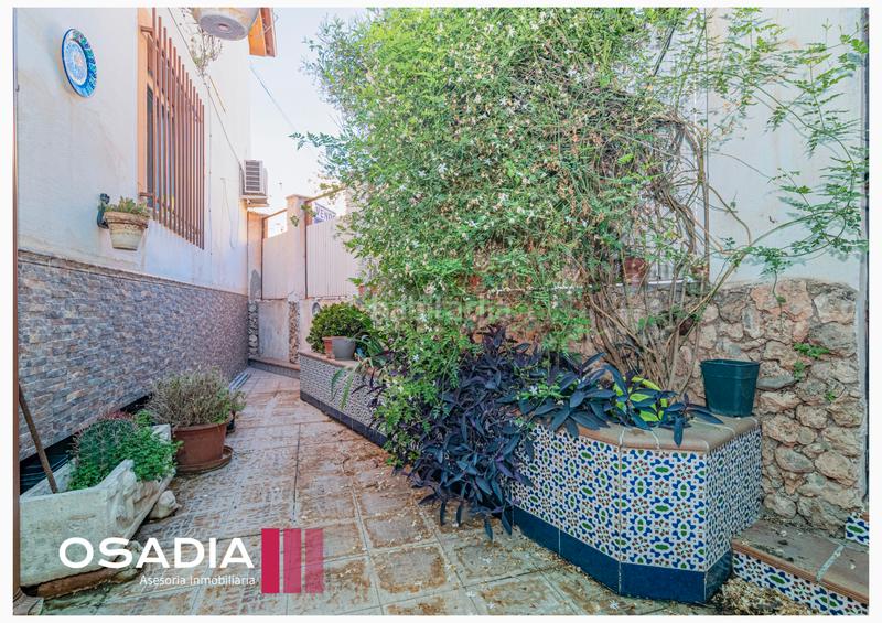 Foto 62ece0f7-9c3a-4b2c-8e26-f8cd7136d343. Reihenhaus in La Zubia Ciudad Zubia (La)