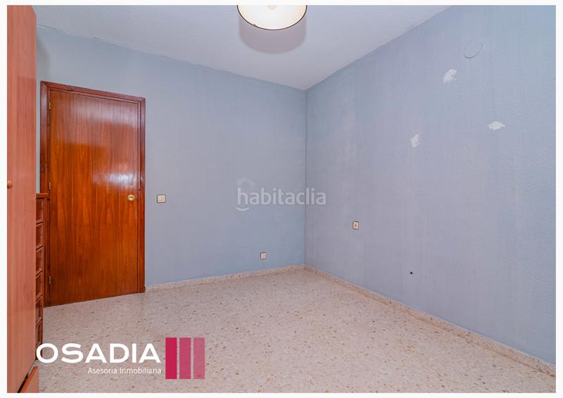 Foto 8f48abb3-c5a7-4aa1-b529-b330d8365cf2. Reihenhaus in La Zubia Ciudad Zubia (La)