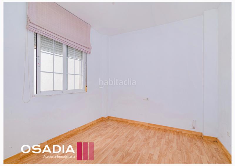 Foto a8163730-fa0e-4ff4-8016-7f8c6eca19ef. Pis a La Zubia Ciudad Zubia (La)