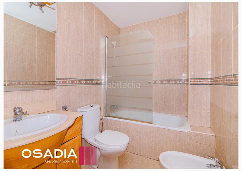 Foto bb3bfd7f-19fd-44c5-a762-731bcf5b1cab. Pis a La Zubia Ciudad Zubia (La)