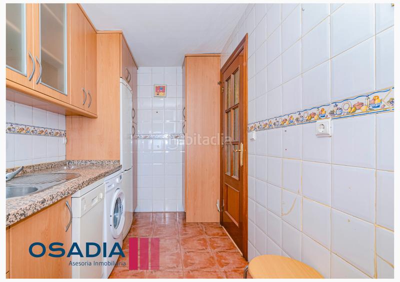 Foto f84fd035-4bad-46da-a439-31e324db46fe. Pis a La Zubia Ciudad Zubia (La)