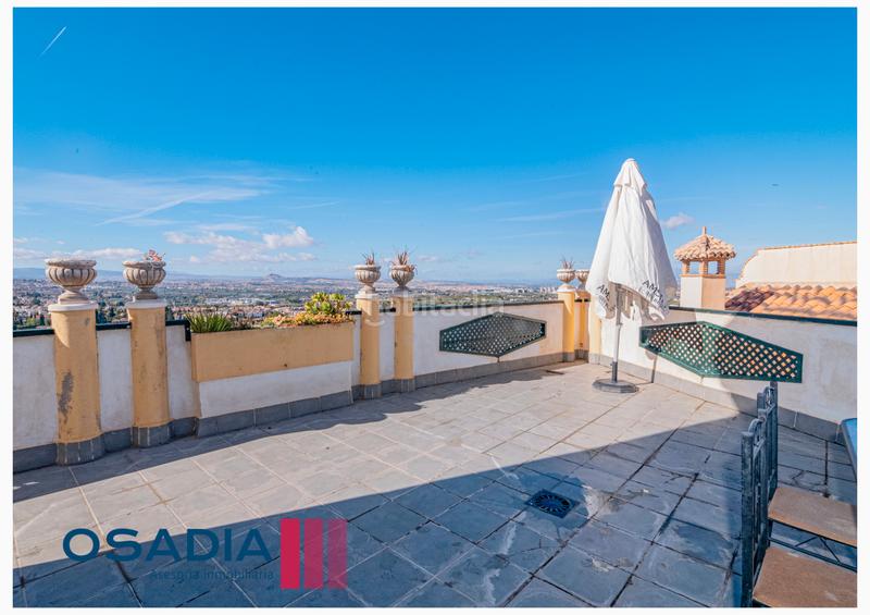 Foto dfc56fa3-b5c1-478e-8ebb-b545c0c4e23b. Penthouse in Barrio de la Vega Monachil