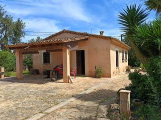 Masia a Llucmajor Interior. Finca rstica en llucmajor con piscina
