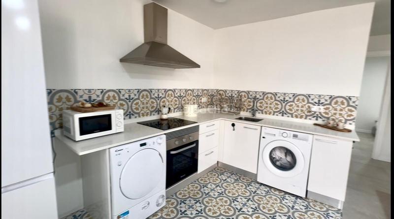 Foto 082b9f41-9e04-46bc-8bd9-495c782478ff. Rez-de-chaussée dans Magaluf Calvià