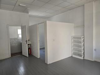 Miete Büro in Cala Vinyes. Local comercial oficinadespacho en alquiler
