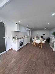 Location Studio à Magaluf. Se alquila local