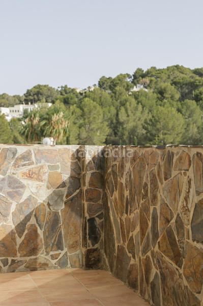 Foto 642f3691-f8bd-4e2c-85d6-c9b64bbf7522. Chalet con riscaldamento parcheggio piscina in Costa de la Calma Calvià