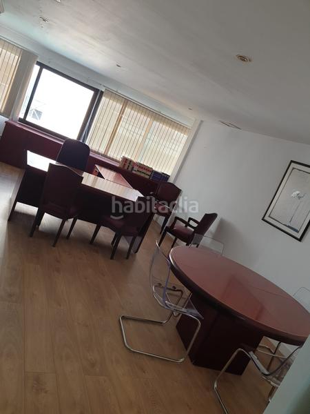 Foto 3c3819bc-4aee-4c28-b1af-a5703b004fe4. Rent office space in calle radio Algeciras 5 in Casco Antiguo Algeciras