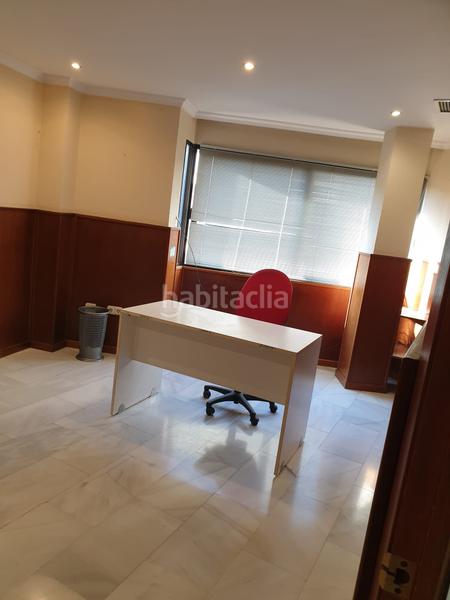 Foto c429d325-d498-4c30-8db4-9f26a29a5067. Rent office space in calle radio Algeciras 5 in Casco Antiguo Algeciras