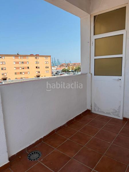 Foto b5f63a79-fa68-48f1-b3fa-dcd476540007. Dúplex se vende magnifico duplex en rinconcillo en Algeciras