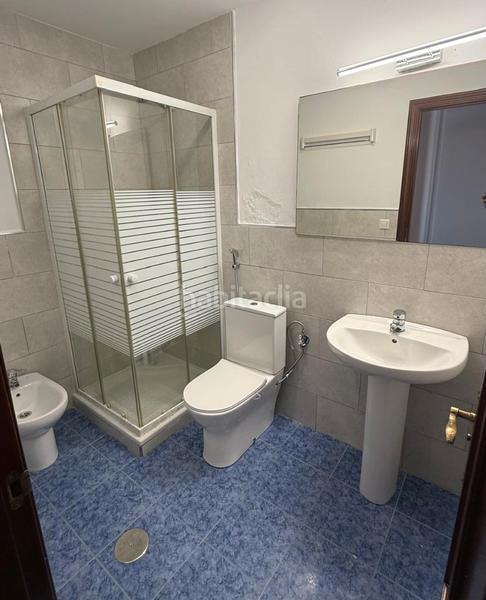 Foto bfa38d6e-9c66-4e3c-8649-3f0c37e36a04. Dúplex se vende magnifico duplex en rinconcillo en Algeciras