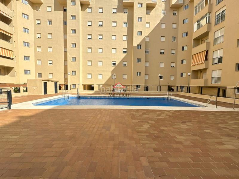 Foto 29fcb1f3-901b-49ea-a651-8c56cbe6de73. Pis a avenida américa 16 a San Bernabé Algeciras