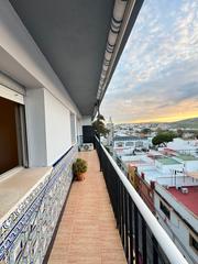 Etagenwohnung  Calle santa isabel. Piso en venta cerca del centro de algeciras