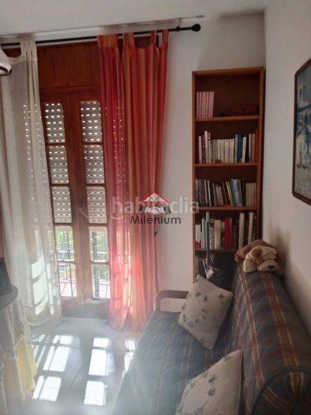 Foto 386f1c08-a312-4399-9811-8d09627b49f0. Casa adossada amb xemeneia a San García Algeciras