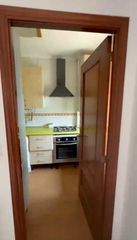 Pis  Calle duque de almodóvar. Piso de 3 apartamento en el semicentro de algeciras