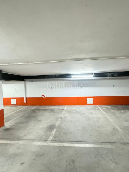 Foto fb65d70c-797b-4f69-aaa4-a8d87626fdb0. Aparcament cotxe a Casco Antiguo Algeciras