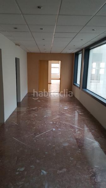 Foto 40089995-b0a8-4a4c-888b-d9a41e676aee. Miete büro in avinguda de josep tarradellas 34 in Barcelona