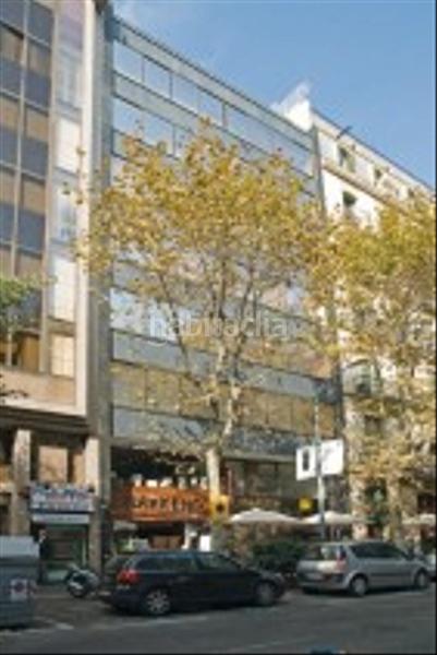 Foto e5aa1e26-9be3-48f3-8baf-5654fd8c1ff7. Miete büro in carrer de casp 17 in Dreta de l´Eixample Barcelona