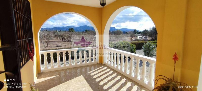 Foto 88a0fbaa-614a-4303-bff7-91493813c282. Chalet con parcheggio in Sax