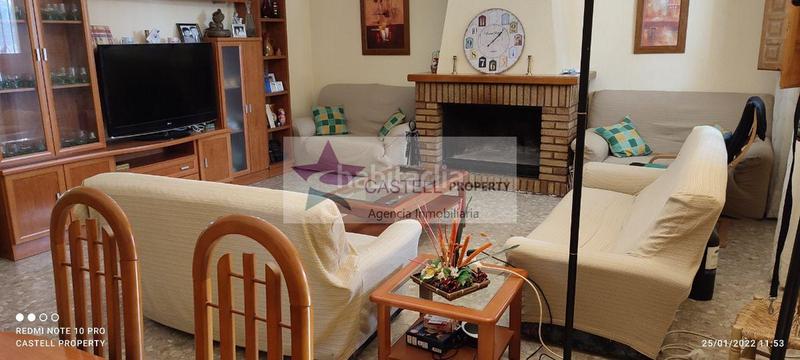 Foto ea18049b-2f68-4895-b0fa-4b4aa77096ce. Chalet con parcheggio in Sax