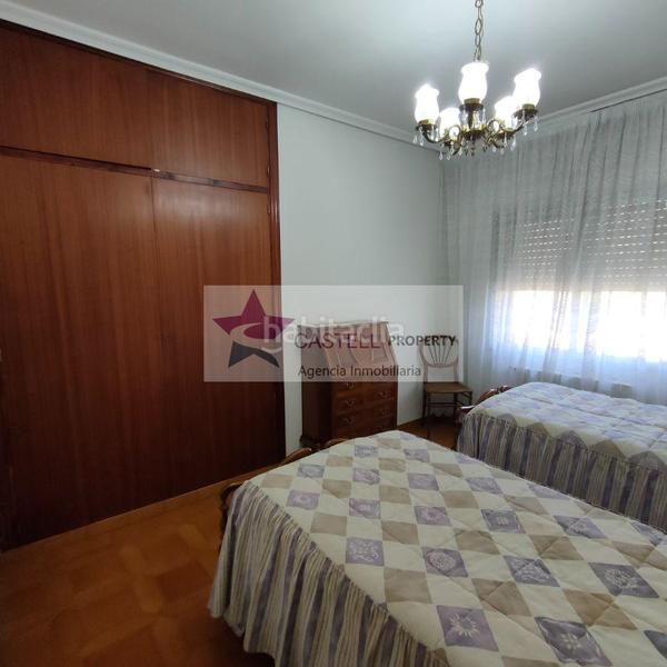 Foto b07085f9-8d88-4658-b406-d6807c837206. Casa con parcheggio in Salinas